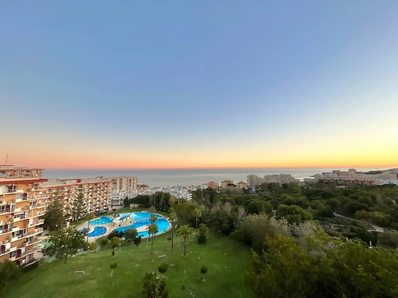 Acogedor Apartamento En Benalmadena Vistas